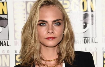 El cabello corto es el nuevo look del momento, ya que es bastante versátil, es por ello que nos enfocamos en la TENDENCIA del año 2016, momento en que comienza la primavera y florecen nuevos aspectos.
La moda del CORTE … Leer más